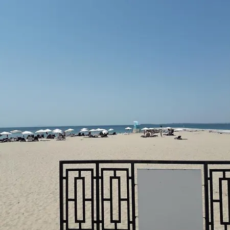 Apartment Taliana Beach Residence Elenite